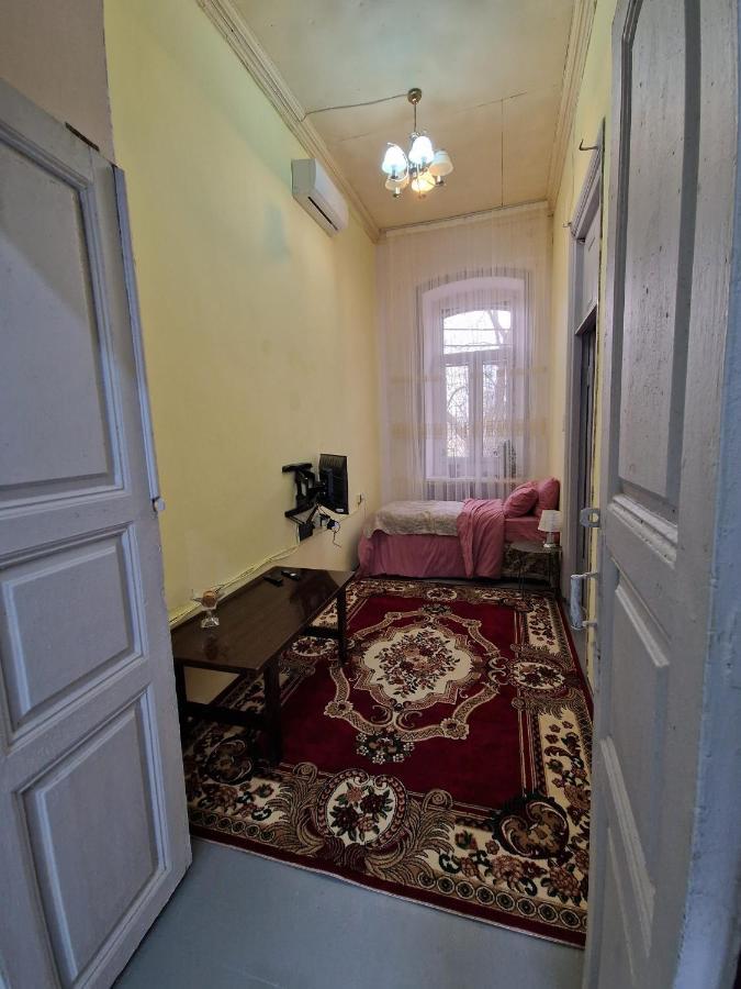 Cozy Apartment Near 28 Mall Baku Exterior photo